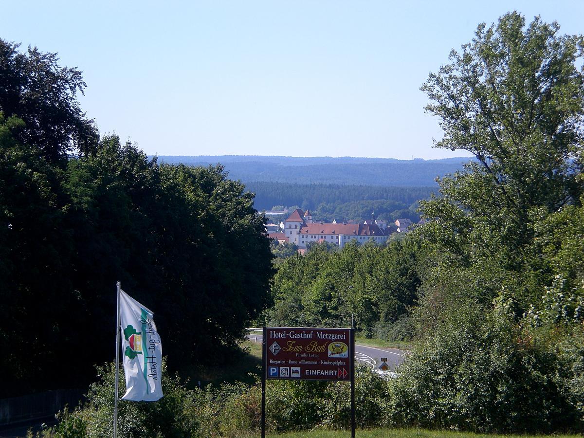 Hotel-Gasthof "Zum Bartl" Sulzbach-Rosenberg Exterior photo